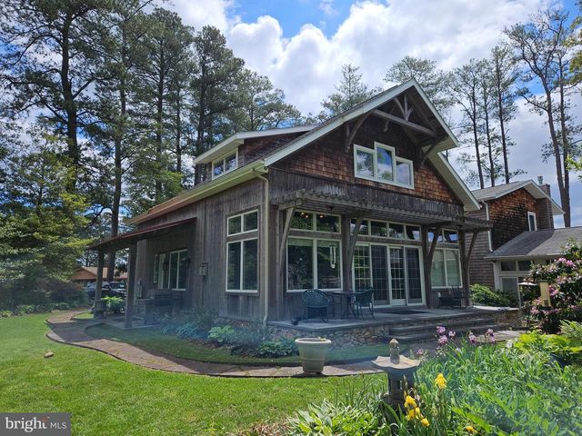 15 PINEWATER DR, Harbeson, DE 19951