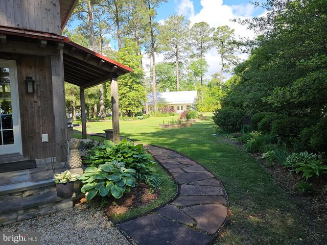 15 PINEWATER DR, Harbeson, DE 19951