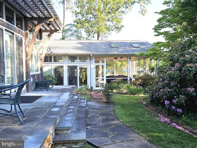 15 PINEWATER DR, Harbeson, DE 19951