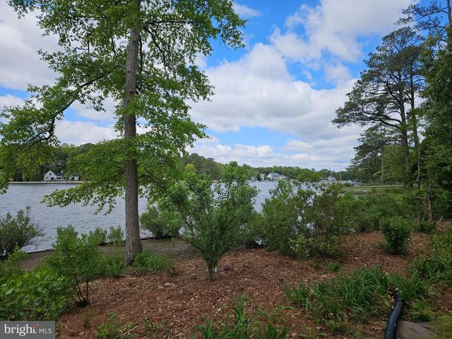 15 PINEWATER DR, Harbeson, DE 19951
