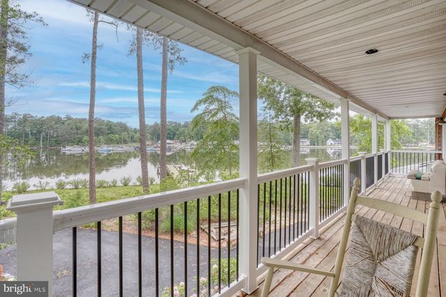 15 PINEWATER DR, Harbeson, DE 19951