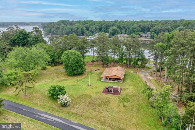 15 PINEWATER DR, Harbeson, DE 19951