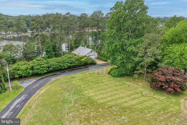 15 PINEWATER DR, Harbeson, DE 19951