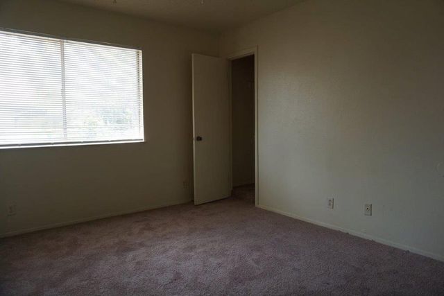 5919 Hidden Valley TRL, Austin, TX 78744