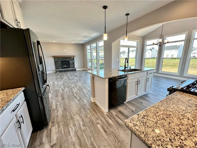 3459 Wicker Street NE, Canton, OH 44721