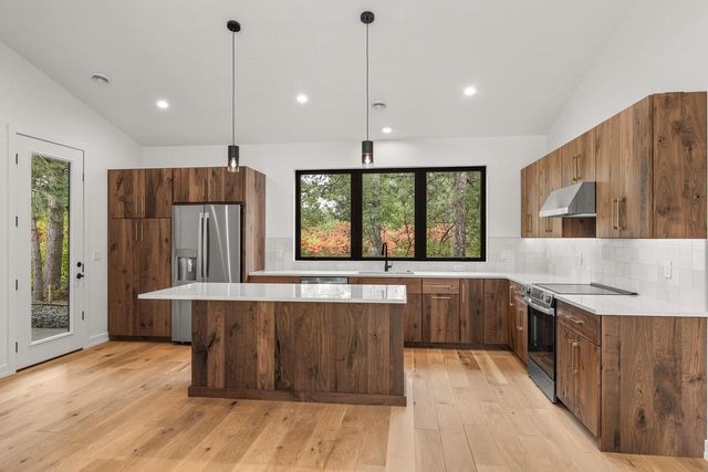 3017 FIRST STREET, Plover, WI 54467