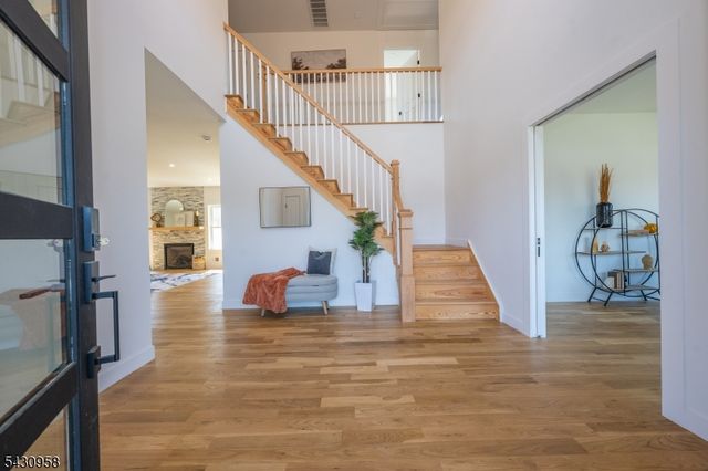7 Emerald Dr, Hardyston Twp., NJ 07419