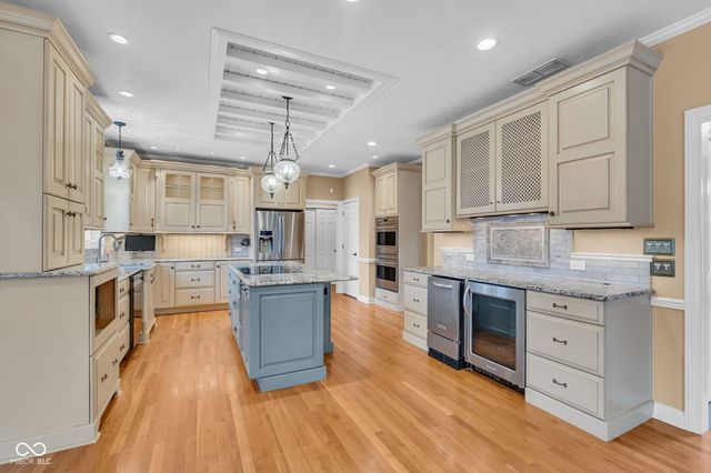 5274 Chickasaw Court, Carmel, IN 46033