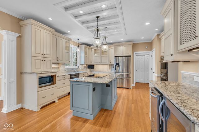 5274 Chickasaw Court, Carmel, IN 46033