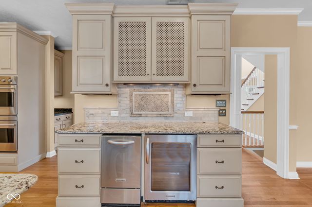 5274 Chickasaw Court, Carmel, IN 46033