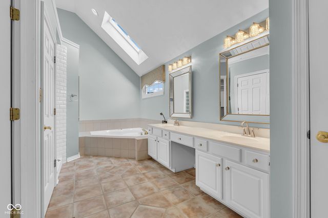 5274 Chickasaw Court, Carmel, IN 46033