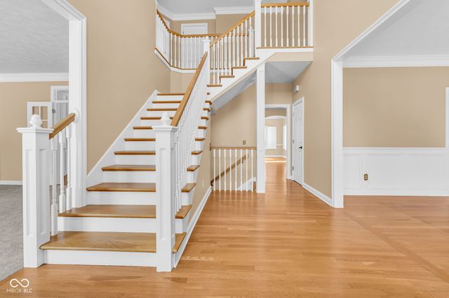 5274 Chickasaw Court, Carmel, IN 46033