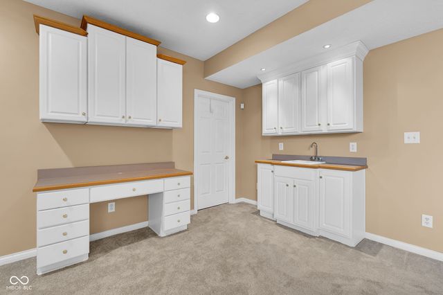 5274 Chickasaw Court, Carmel, IN 46033