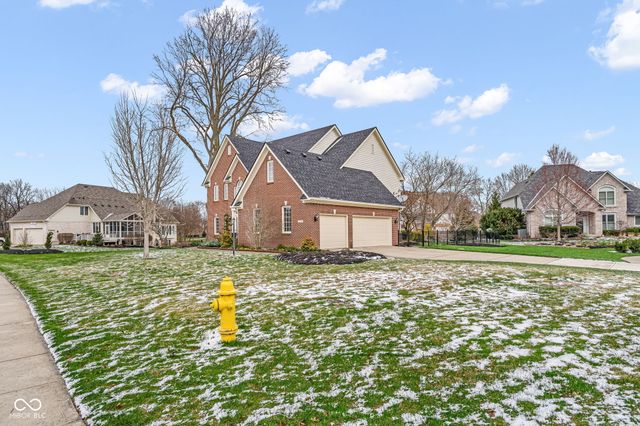 5274 Chickasaw Court, Carmel, IN 46033