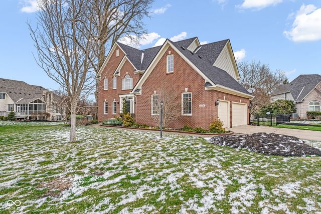 5274 Chickasaw Court, Carmel, IN 46033