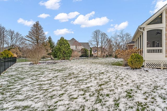 5274 Chickasaw Court, Carmel, IN 46033