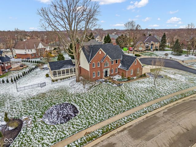 5274 Chickasaw Court, Carmel, IN 46033