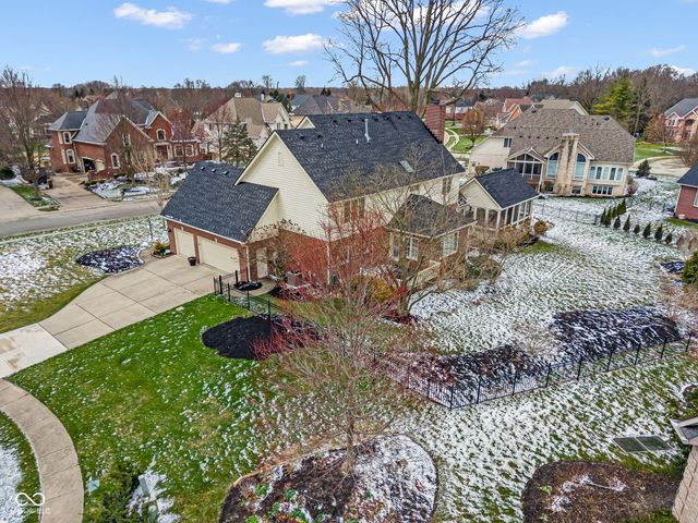 5274 Chickasaw Court, Carmel, IN 46033