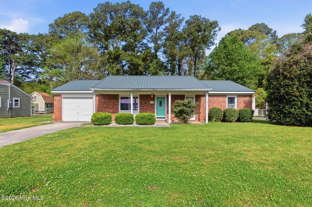 317 Tower Drive, Jacksonville, NC 28546