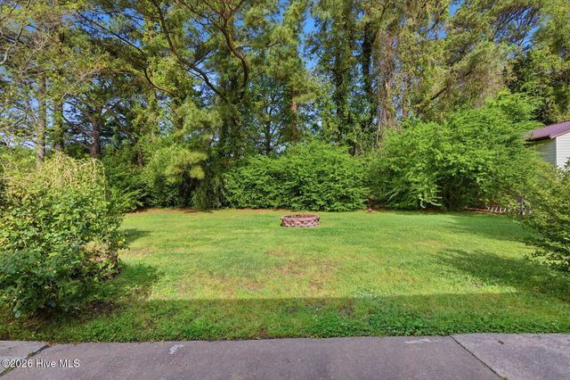 317 Tower Drive, Jacksonville, NC 28546