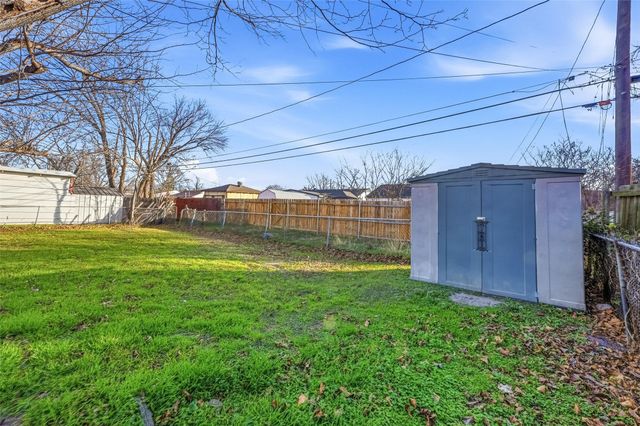 1005 Highland Drive, Grand Prairie, TX 75051