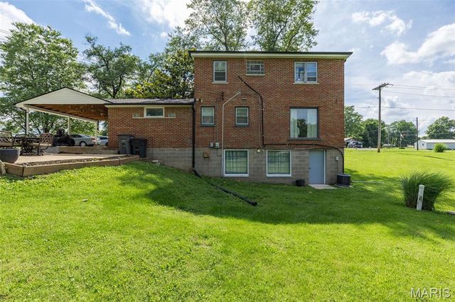 12710 State Road Tt, Festus, MO 63028