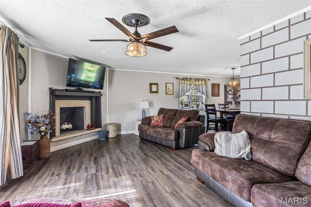 12710 State Road Tt, Festus, MO 63028