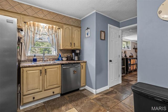 12710 State Road Tt, Festus, MO 63028