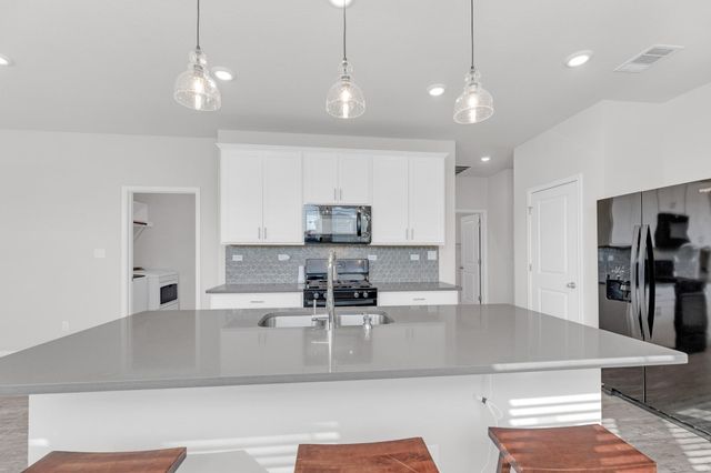 101 Mountain Valley ST, Georgetown, TX 78628