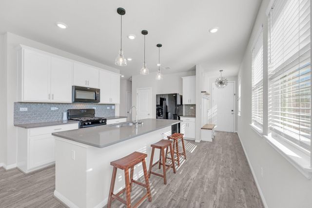 101 Mountain Valley ST, Georgetown, TX 78628