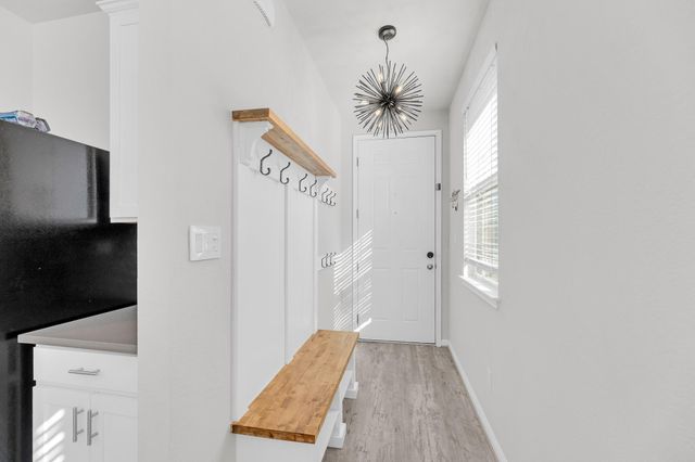 101 Mountain Valley ST, Georgetown, TX 78628