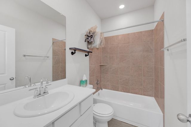 101 Mountain Valley ST, Georgetown, TX 78628