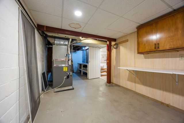 7027 Newton Avenue S, Richfield, MN 55423