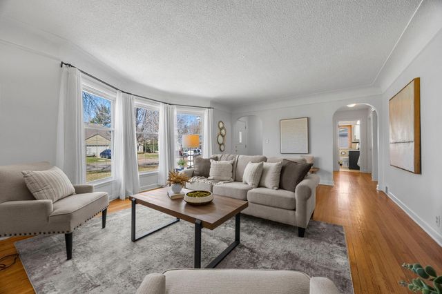 7027 Newton Avenue S, Richfield, MN 55423