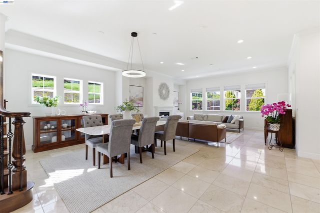 103 Camelia Ct, San Ramon, CA 94582