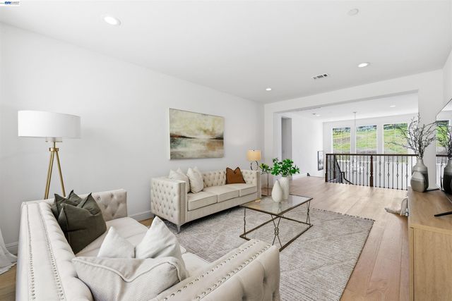 103 Camelia Ct, San Ramon, CA 94582