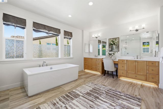 103 Camelia Ct, San Ramon, CA 94582