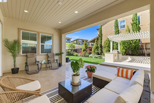 103 Camelia Ct, San Ramon, CA 94582