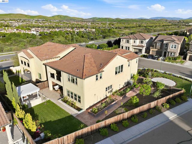 103 Camelia Ct, San Ramon, CA 94582