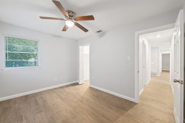 4712 Melinda Drive, Forest Hill, TX 76119