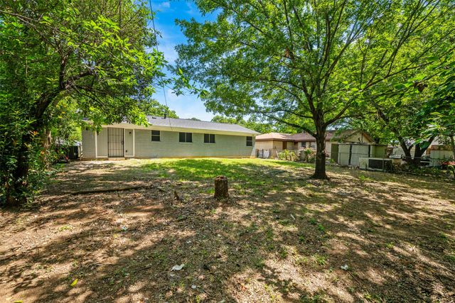 4712 Melinda Drive, Forest Hill, TX 76119