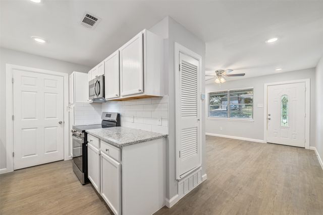 4712 Melinda Drive, Forest Hill, TX 76119