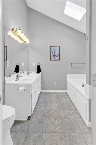 1102 E 18th Street, Kearney, MO 64060