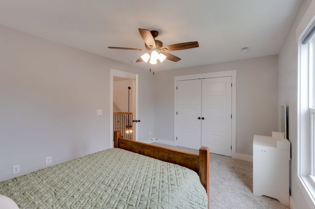 1116 Johnson St, Burns, TN 37029