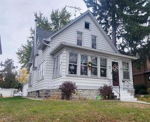 2020 N 7TH STREET, Sheboygan, WI 53081
