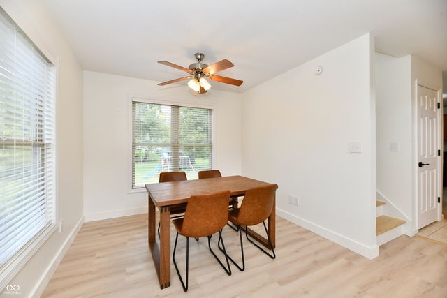 1600 Liberty Way, Hope, IN 47246