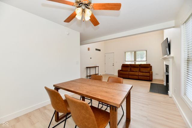 1600 Liberty Way, Hope, IN 47246