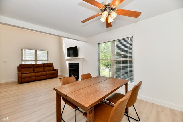 1600 Liberty Way, Hope, IN 47246