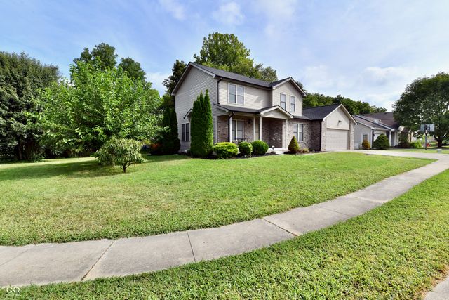 1600 Liberty Way, Hope, IN 47246