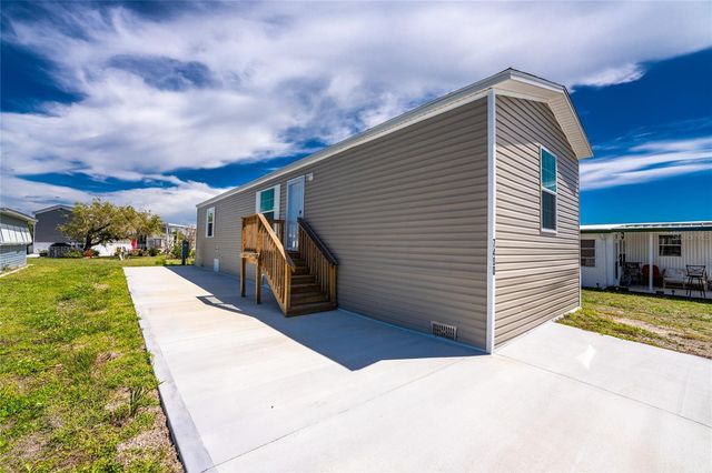 7400 BECKLEY STREET, Port Charlotte, FL 33981